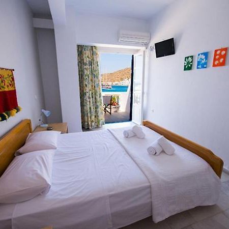 Katapola Vekris apartments Bagian luar foto