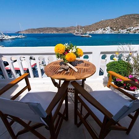 Katapola Vekris apartments Bagian luar foto
